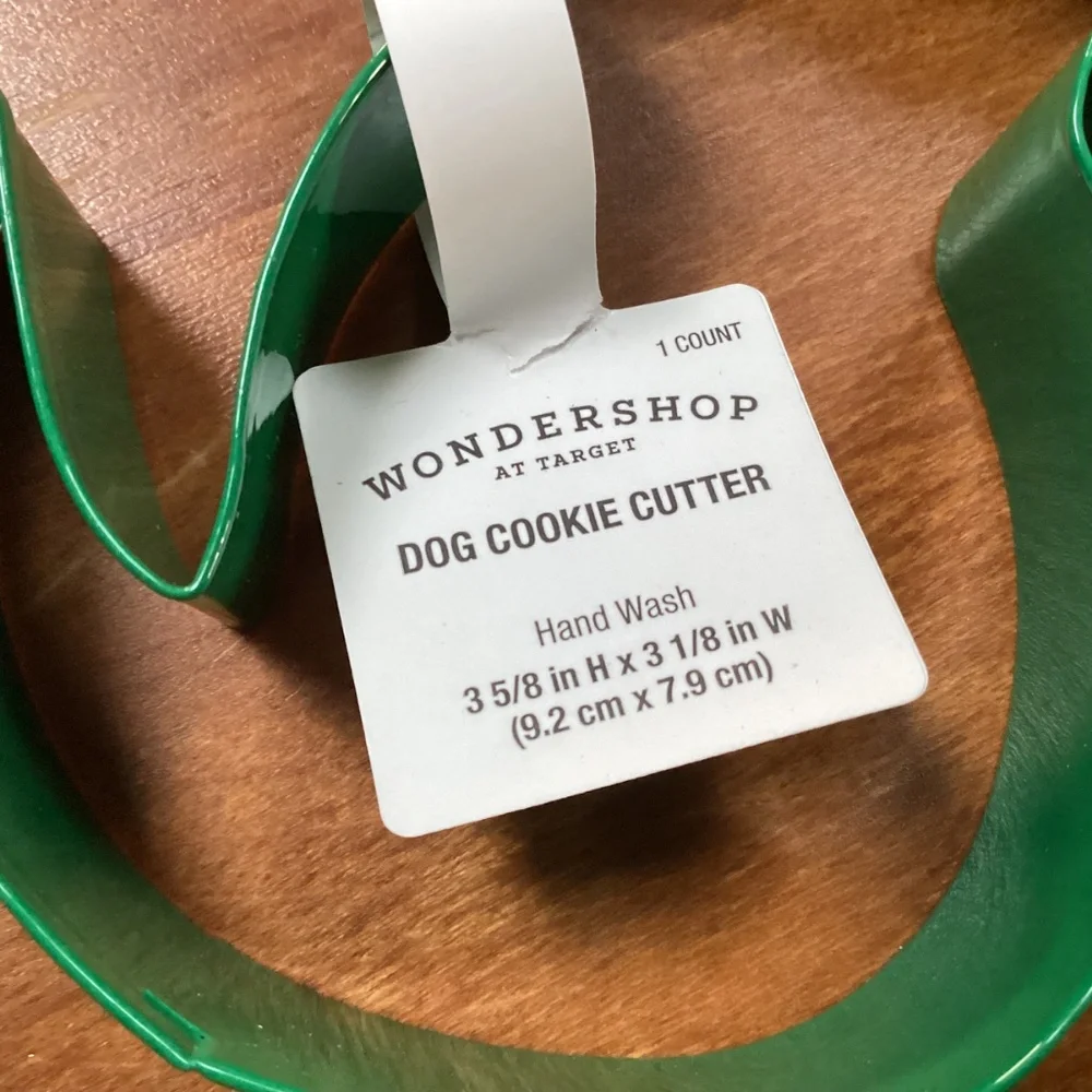 Wondershop at Target Dog and Cat Cookie Cutters Stainless Steel Set of 2 NWT
